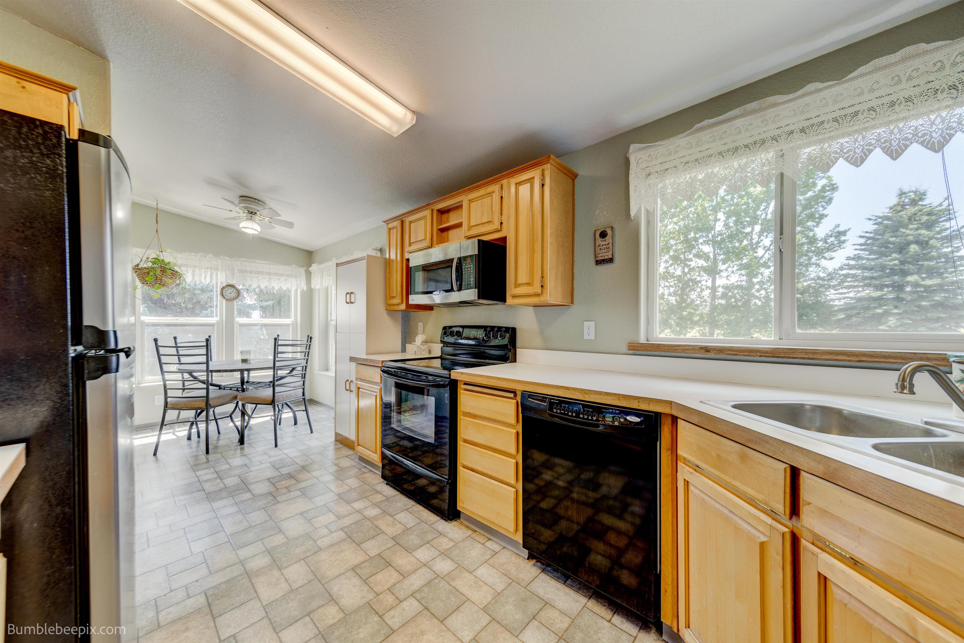 9026 South Craig Road Cheney, WA 99004 - Photo 5 of 26