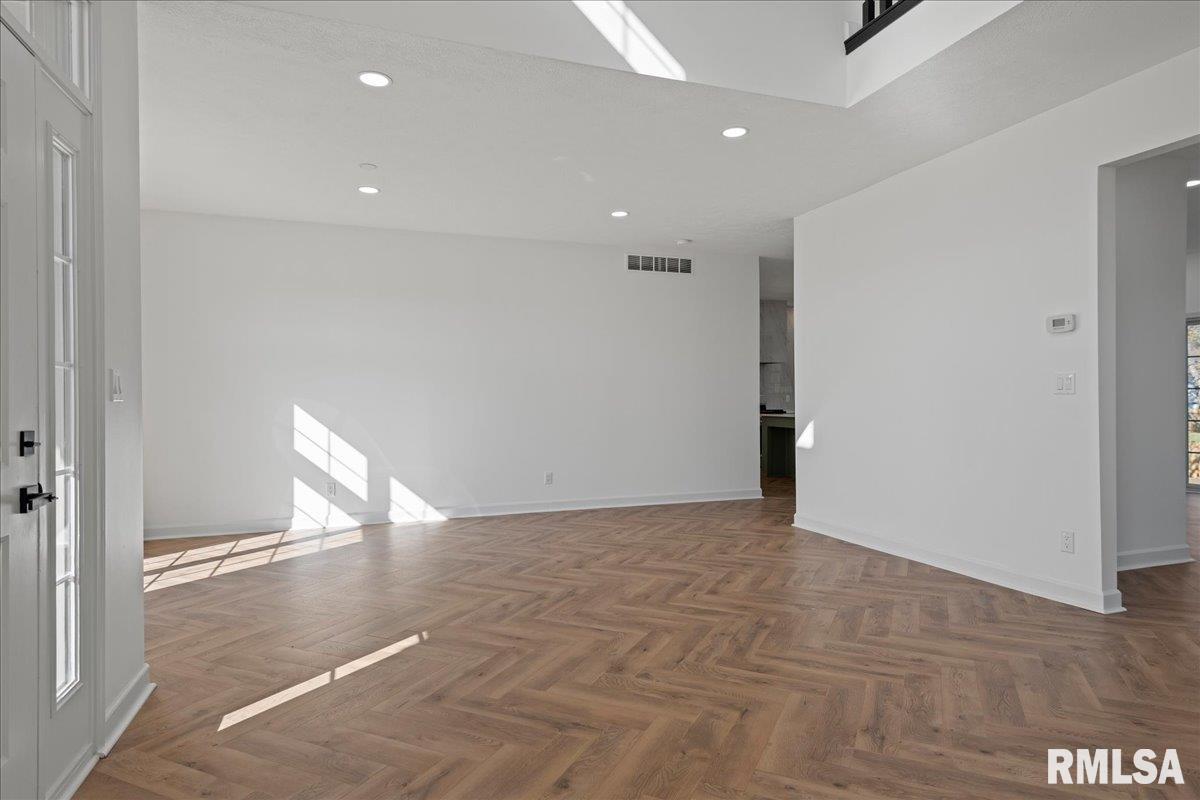 4113 Gaskell Drive Springfield, IL 62711 - Photo 2 of 61