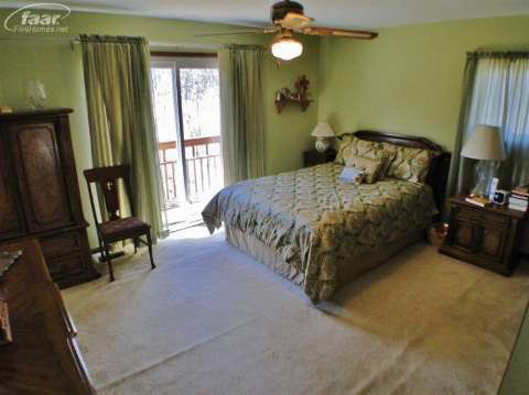 11216 White Lake Road Fenton, MI 48430 - Photo 11 of 28 20397099-10.JPG