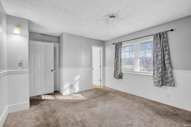 $285,000 | 46 Woodlawn Drive, Mitchell, IN 47446