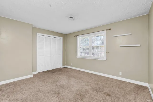 $285,000 | 46 Woodlawn Drive, Mitchell, IN 47446