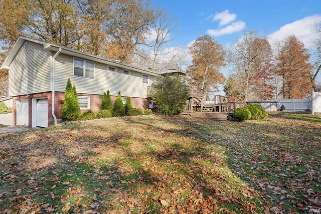 $285,000 | 46 Woodlawn Drive, Mitchell, IN 47446