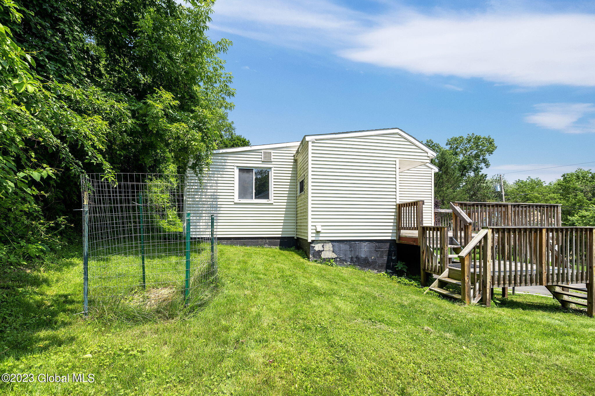 23 Beldale Road Bethlehem, NY 12159 - Photo 34 of 36 36-web-or-mls-23BeldaleRd_36