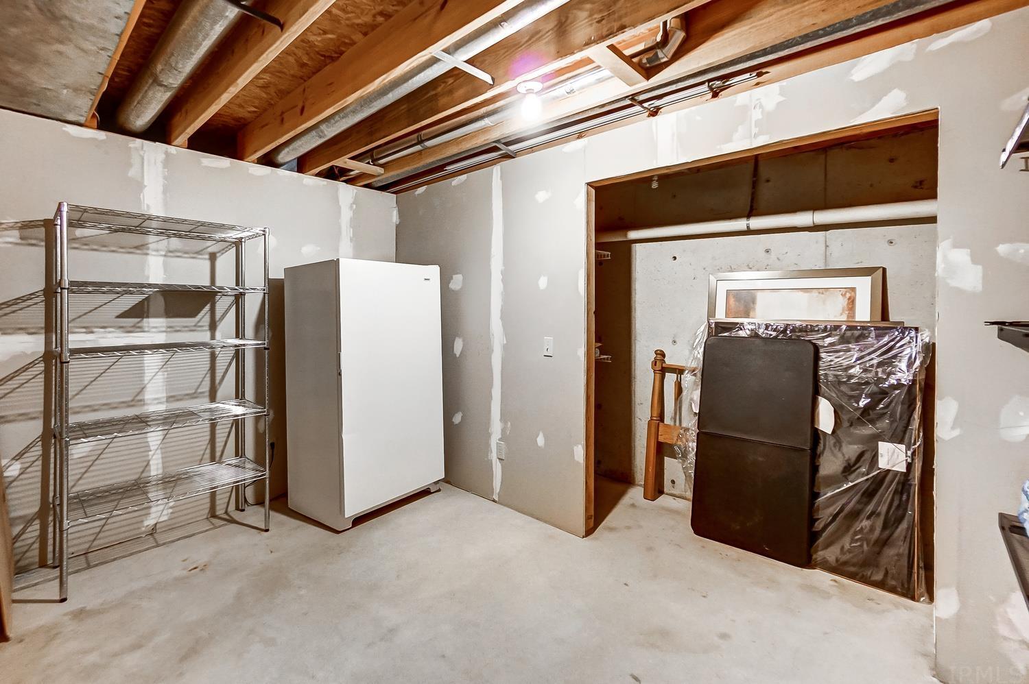10331 Copper Tree Place Fort Wayne, IN 46804 - Photo 26 of 36 Gallery Image 26