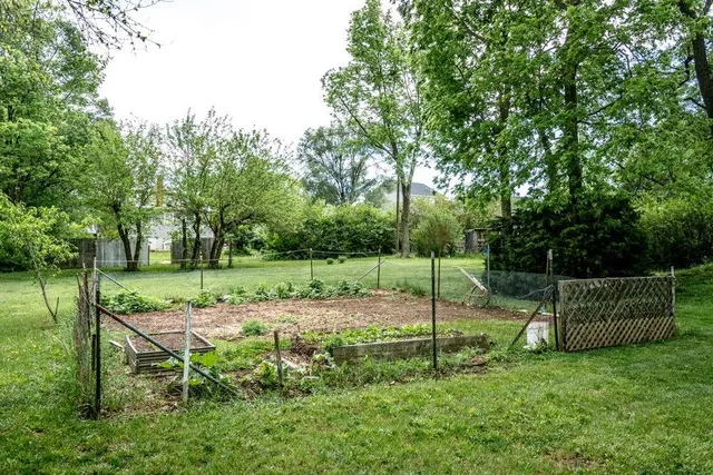 $435,000 | 121 North Central Street, Broadway, VA 22815