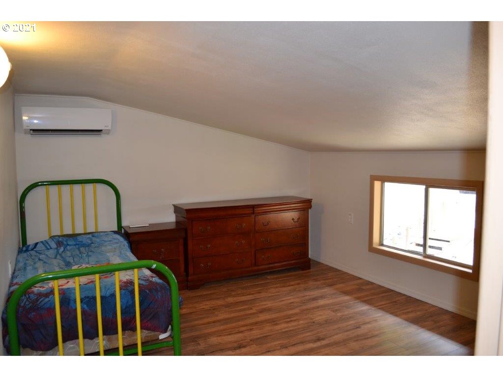 161 Glengary Loop Road Roseburg, OR 97470 - Photo 13 of 29 Gallery Image 13
