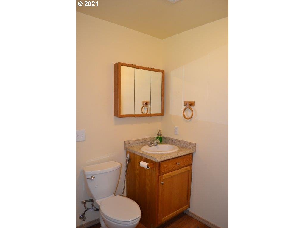 161 Glengary Loop Road Roseburg, OR 97470 - Photo 16 of 29 Gallery Image 16