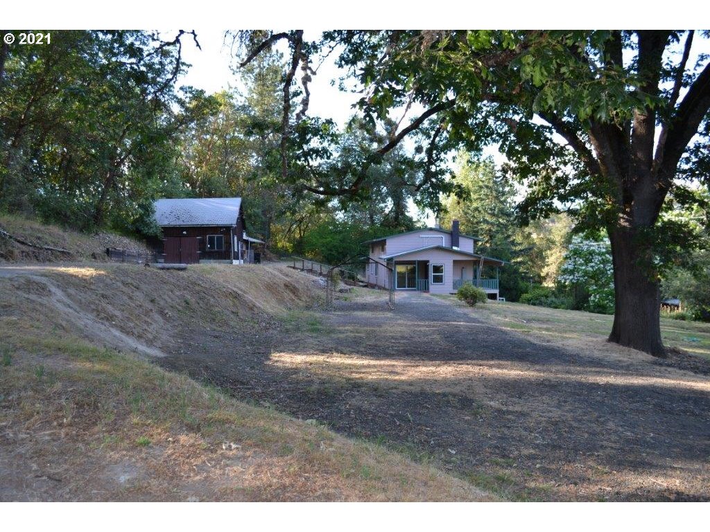 161 Glengary Loop Road Roseburg, OR 97470 - Photo 27 of 29 Gallery Image 27