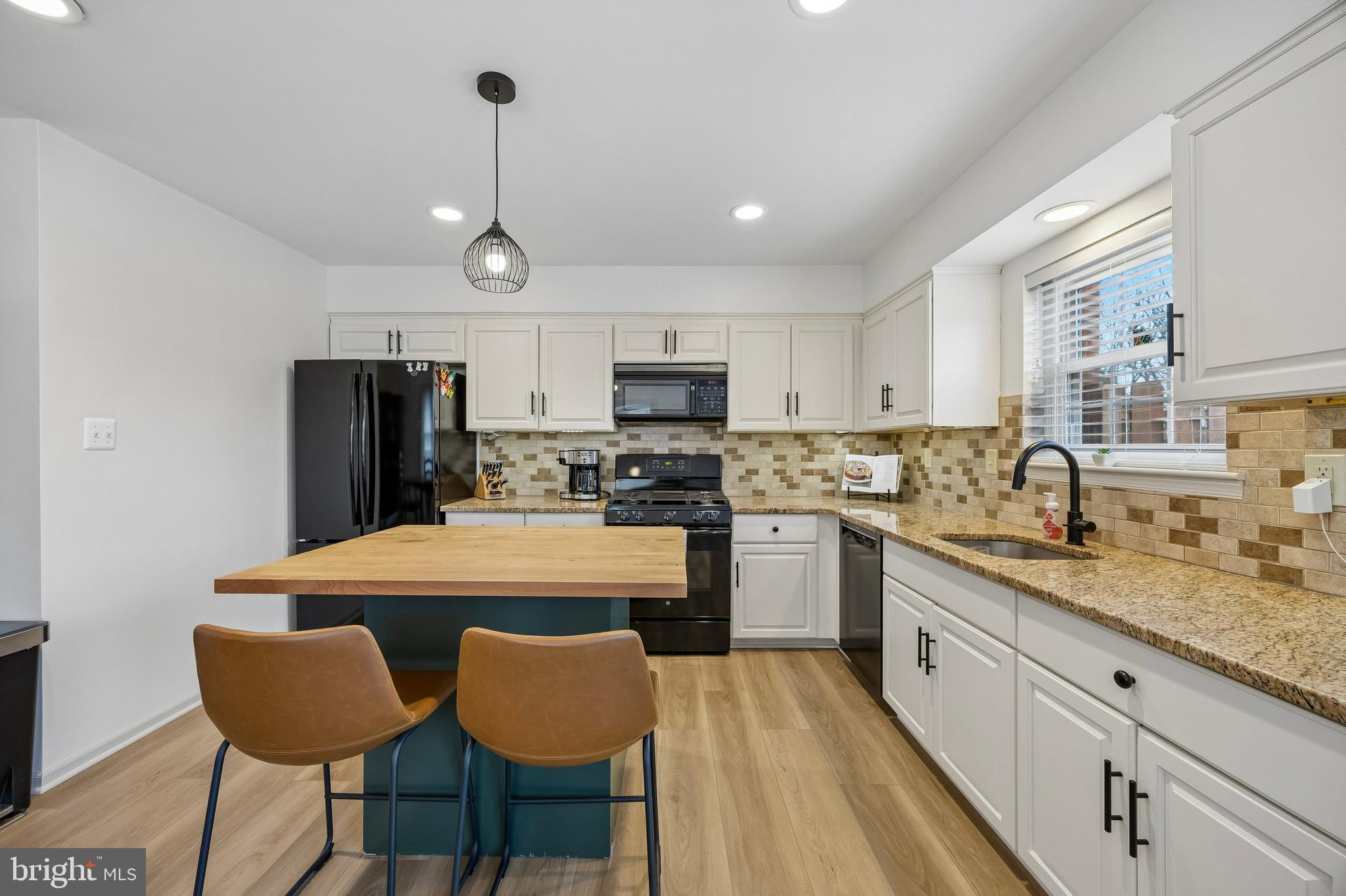 124 Longford Road West Chester, PA 19380 - Photo 11 of 28