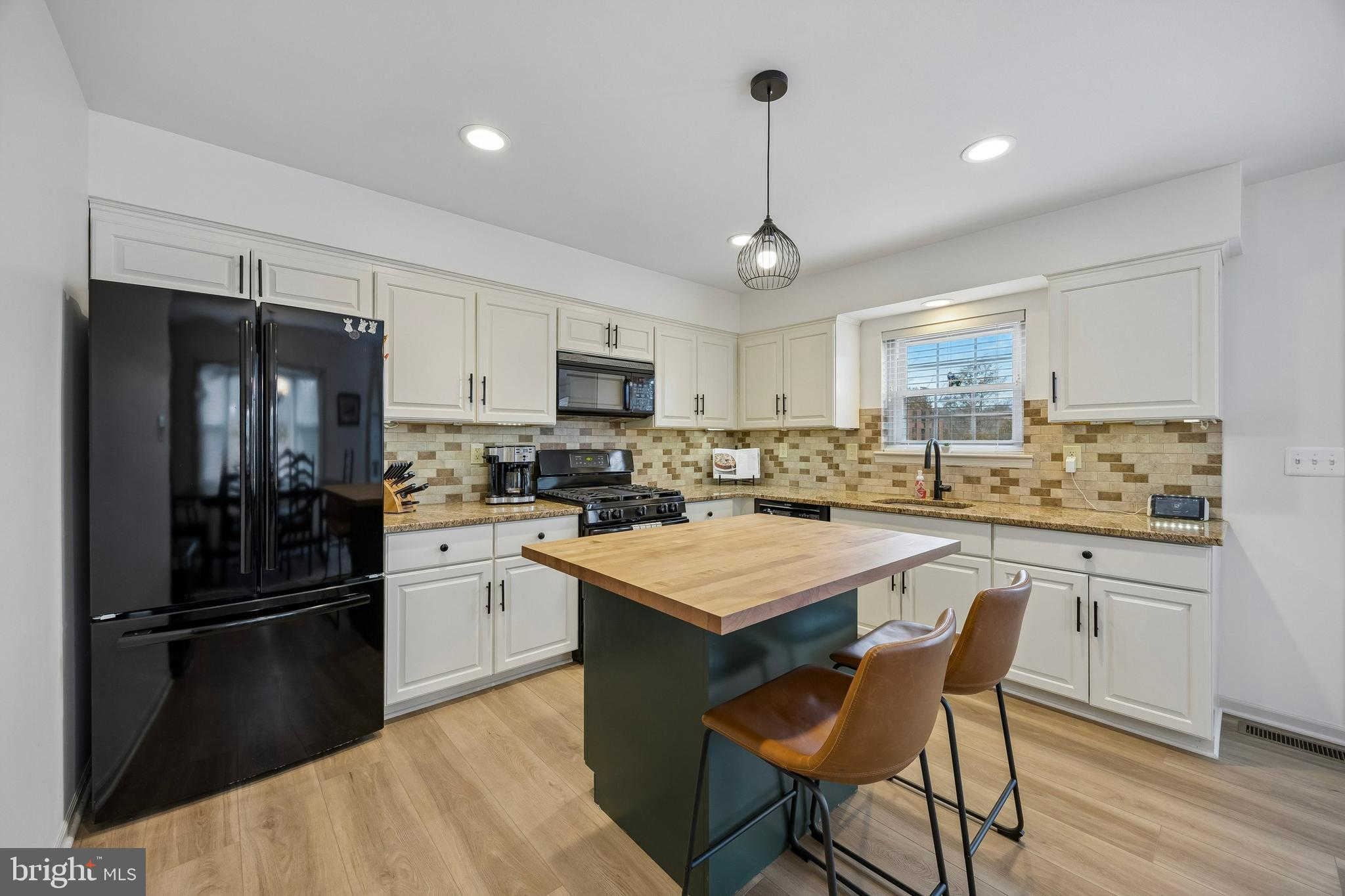 124 Longford Road West Chester, PA 19380 - Photo 12 of 28