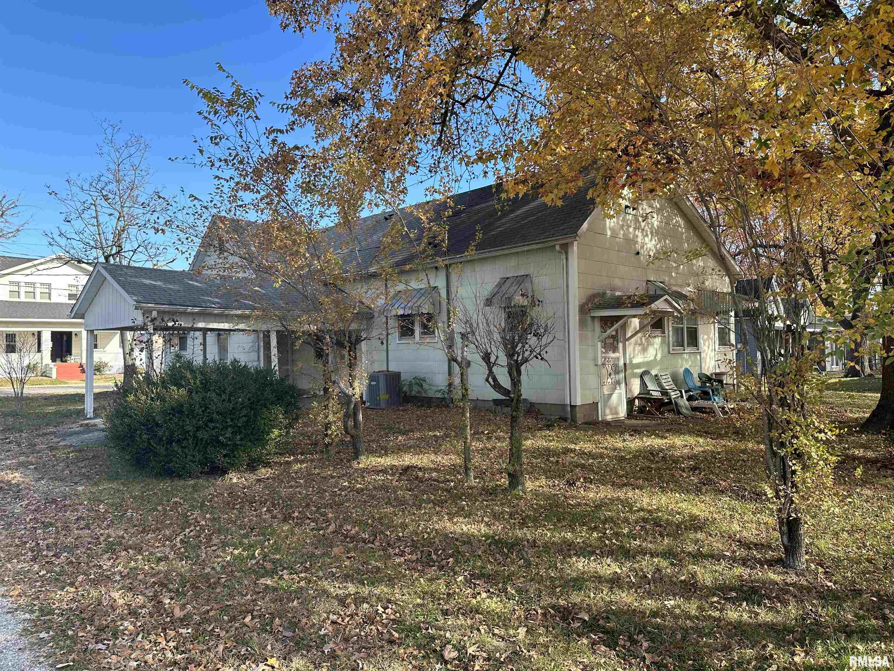 612 Taffee Street Pinckneyville, IL 62274 - Photo 3 of 4
