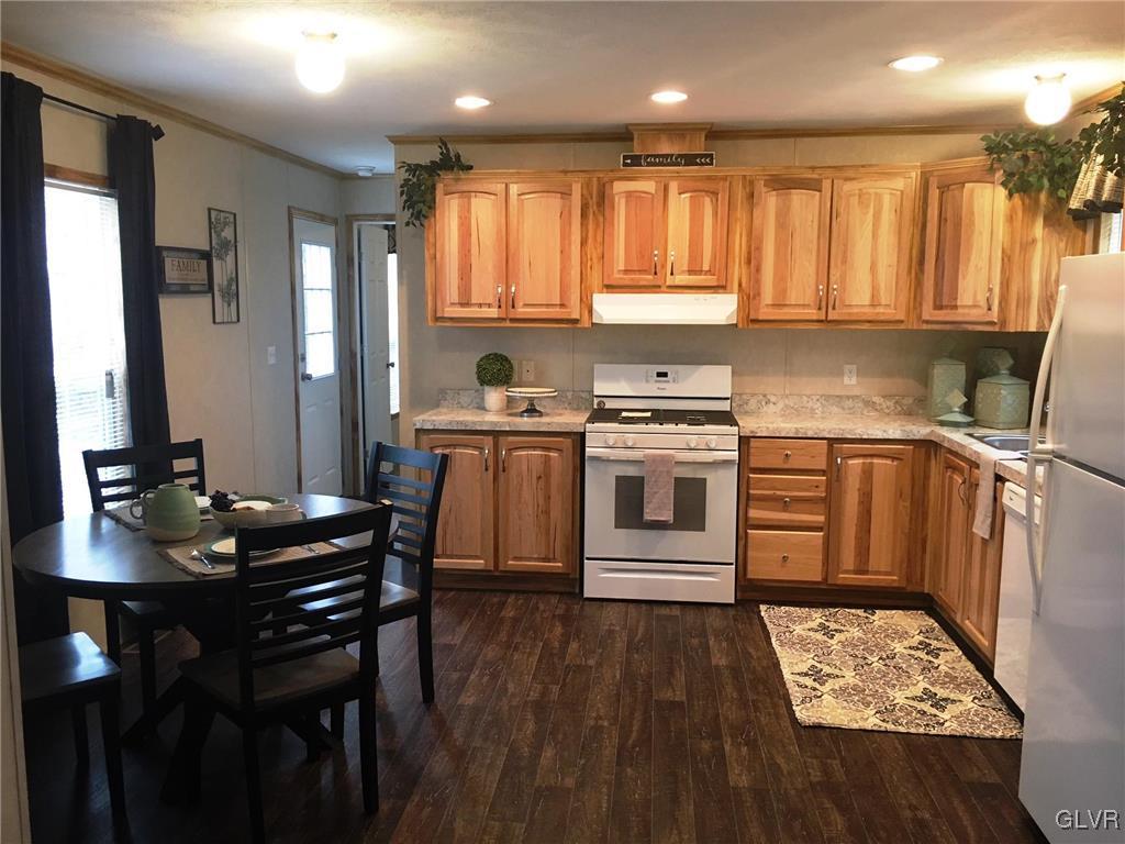 2 Chestnut Ridge Circle, Unit LOT 2 Kunkletown, PA 18058 - Photo 3 of 16 Gallery Image 3