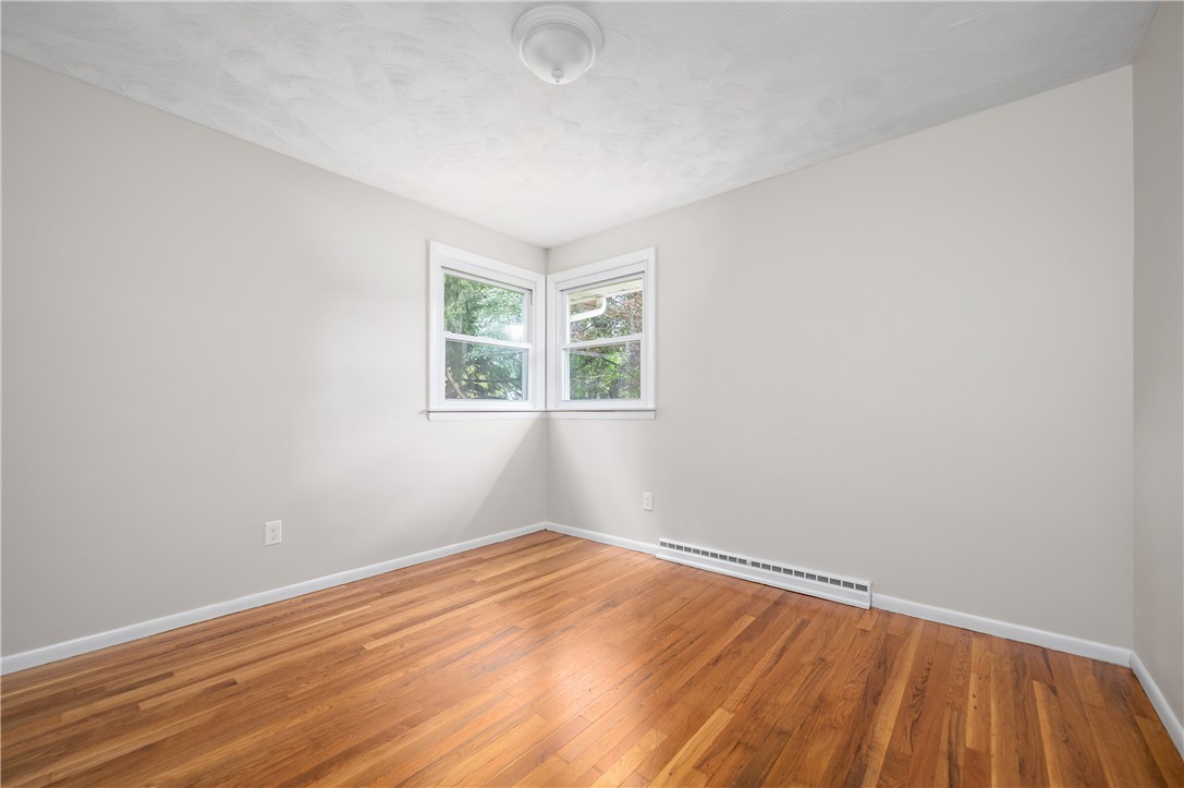 1930 Mendon Road Cumberland, RI 02864 - Photo 16 of 24