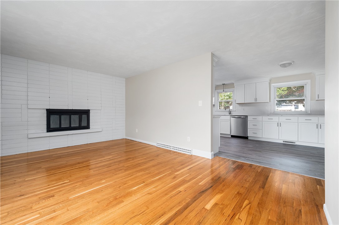 1930 Mendon Road Cumberland, RI 02864 - Photo 7 of 24
