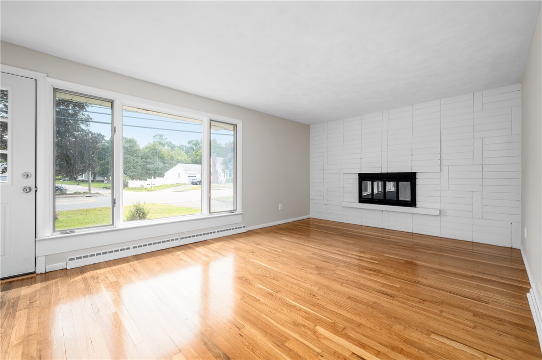 1930 Mendon Road Cumberland, RI 02864 - Photo 8 of 24