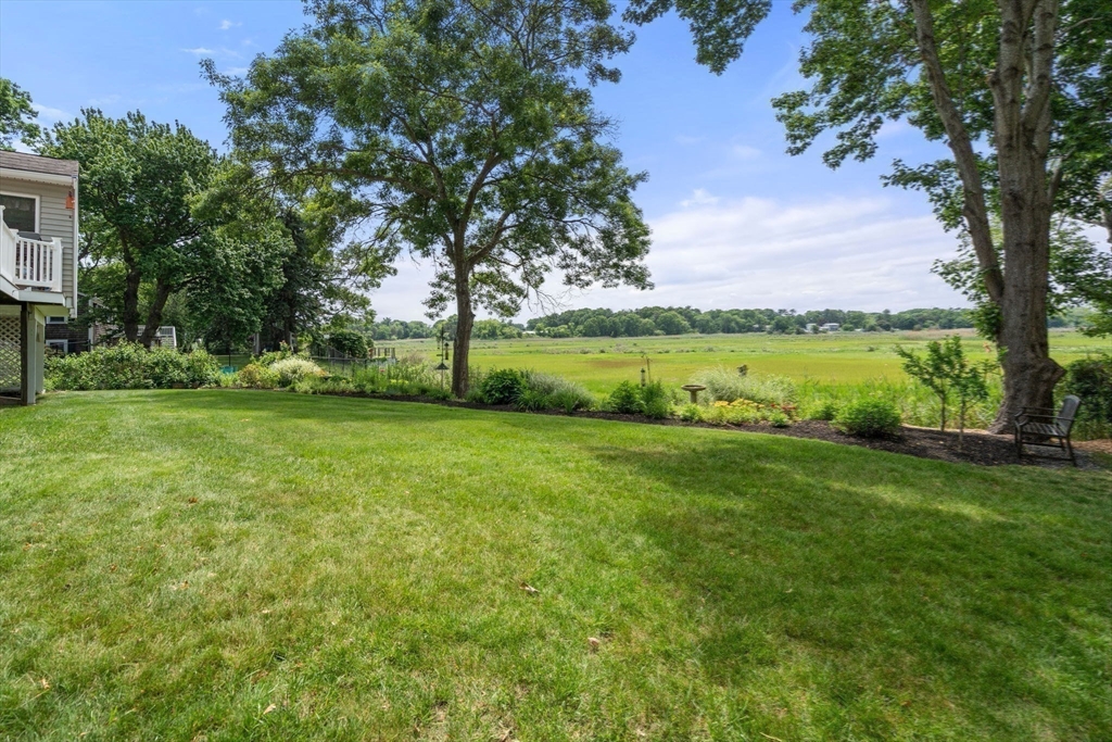18 Liberty Road Marshfield, MA 02050 - Photo 29 of 33