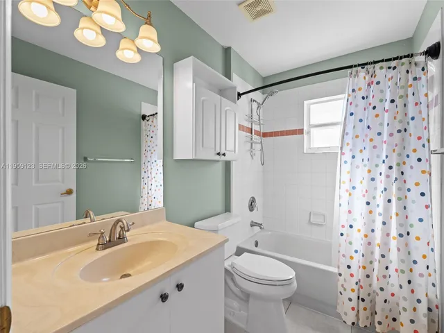 $715,000 | 1861 Northwest 142nd Avenue, Pembroke Pines, FL 33028