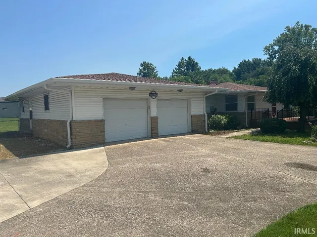 $225,000 | 1167 North Portland Arch Road, Covington, IN 47932