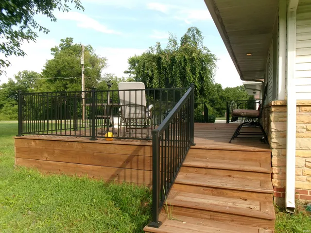 $225,000 | 1167 North Portland Arch Road, Covington, IN 47932