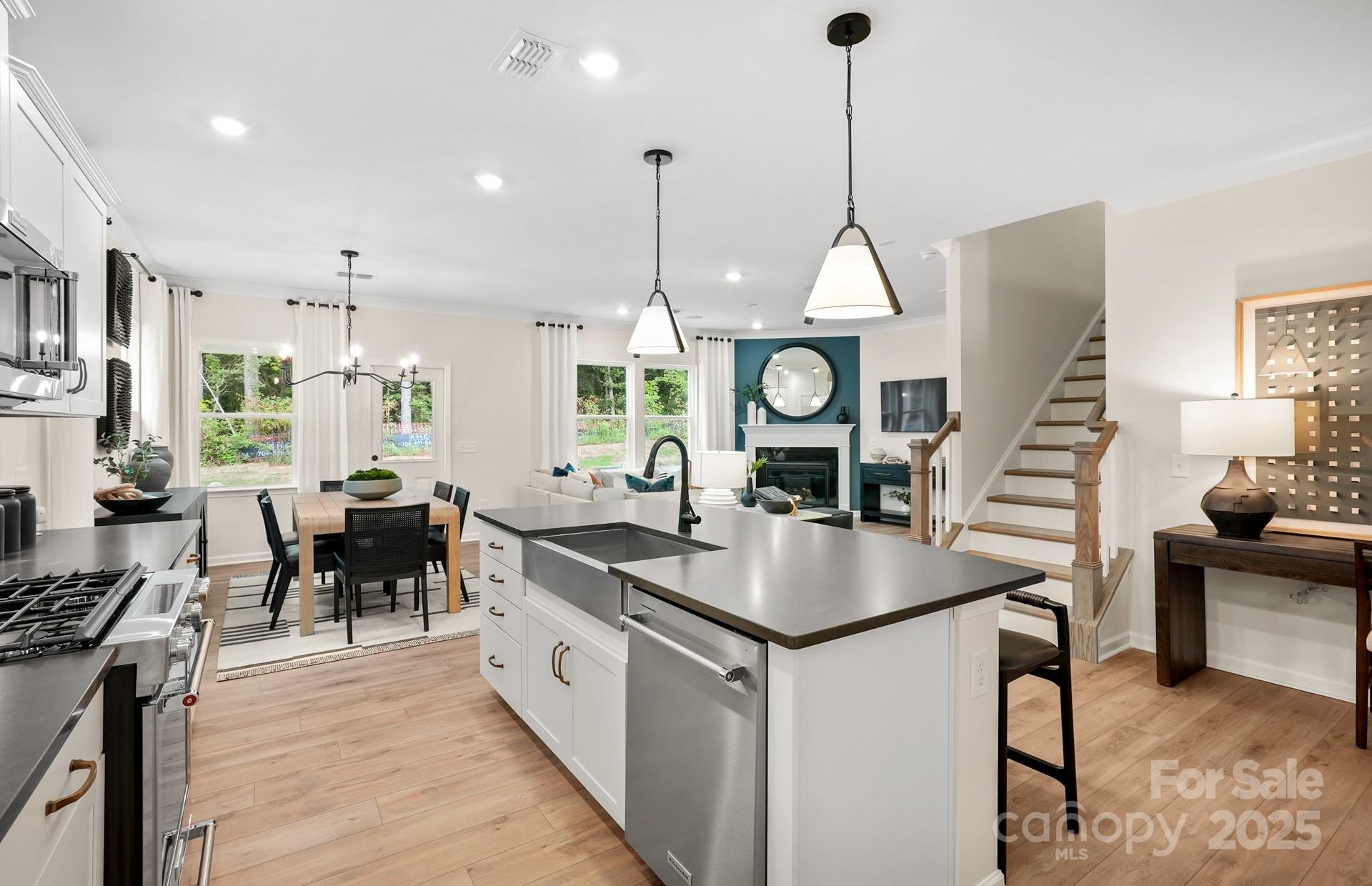 12016 Rails Court, Unit 516 Charlotte, NC 28278 - Photo 8 of 39