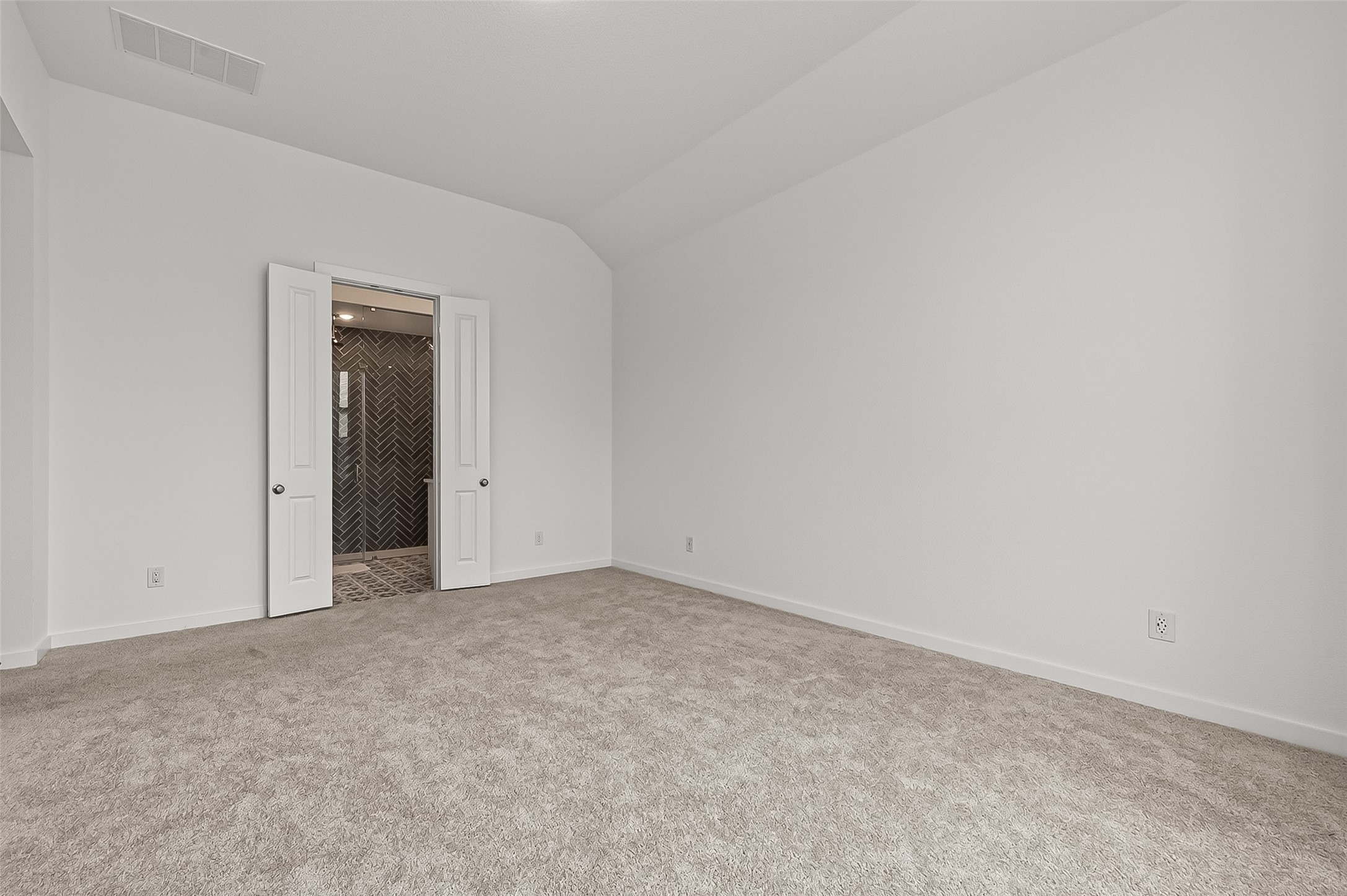 5802 Reef Rdg Drive Manvel, TX 77578 - Photo 37 of 50 Primary Bedroom