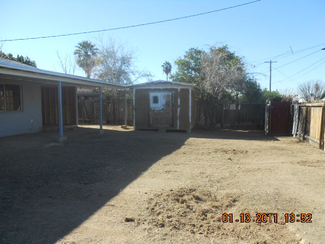 924 East Carson Road Phoenix, AZ 85042 - Photo 5 of 5 Backyard