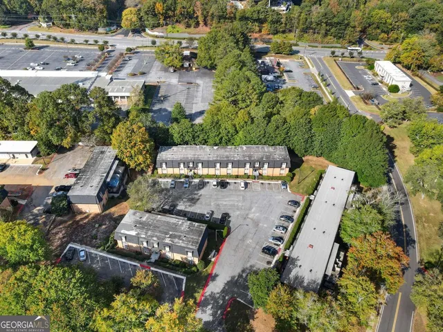 $250,000 | 365 Winding River Drive, Atlanta, GA 30350