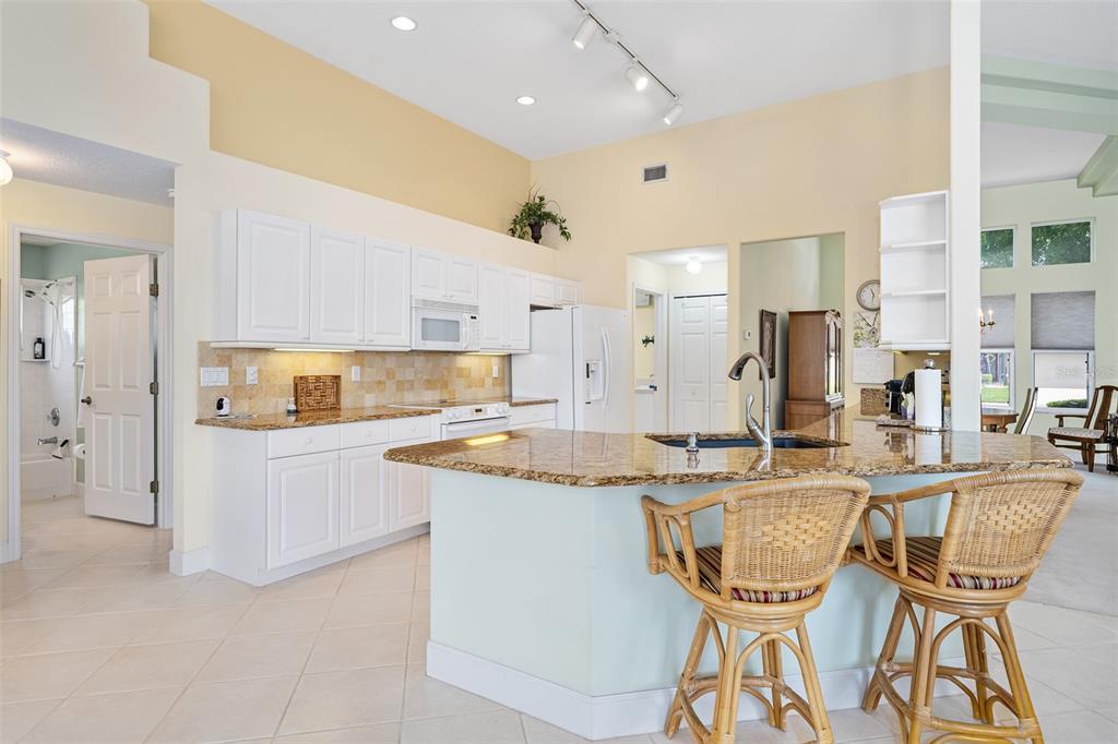 8 Gale Lane Ormond Beach, FL 32174 - Photo 16 of 81