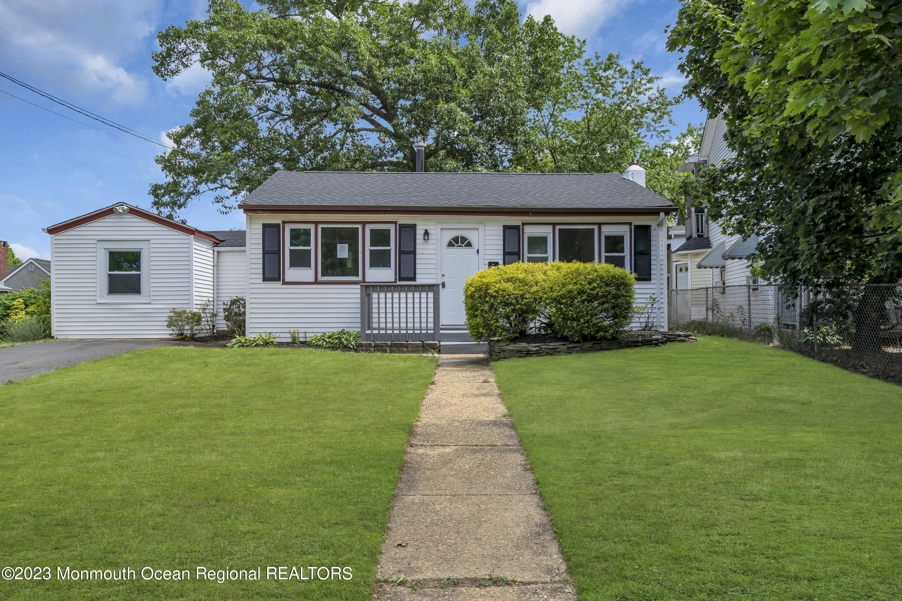 18 Maple Place Keyport, NJ 07735 - Photo 1 of 25 001_ey201770-1