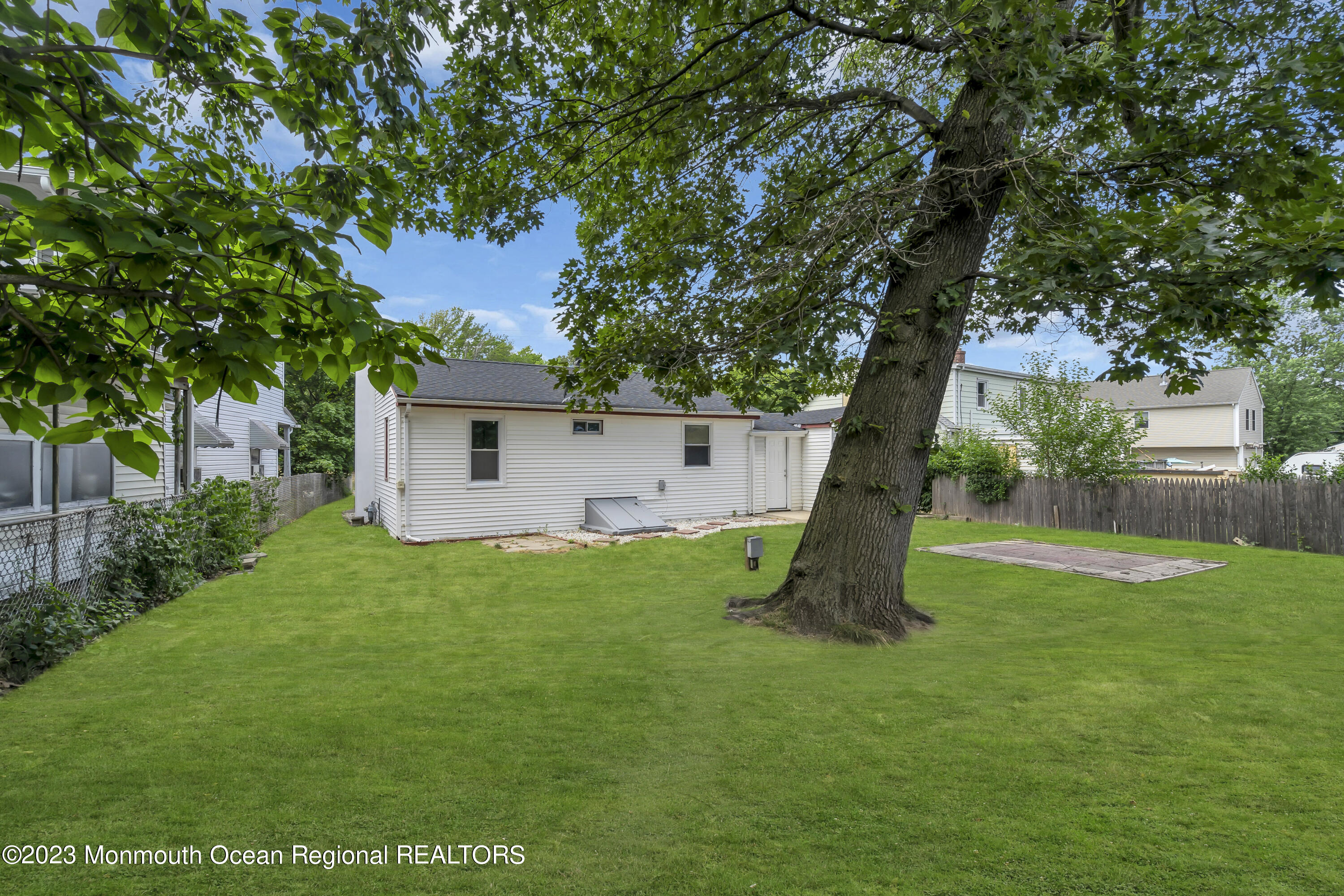 18 Maple Place Keyport, NJ 07735 - Photo 22 of 25 030_ey201745-1