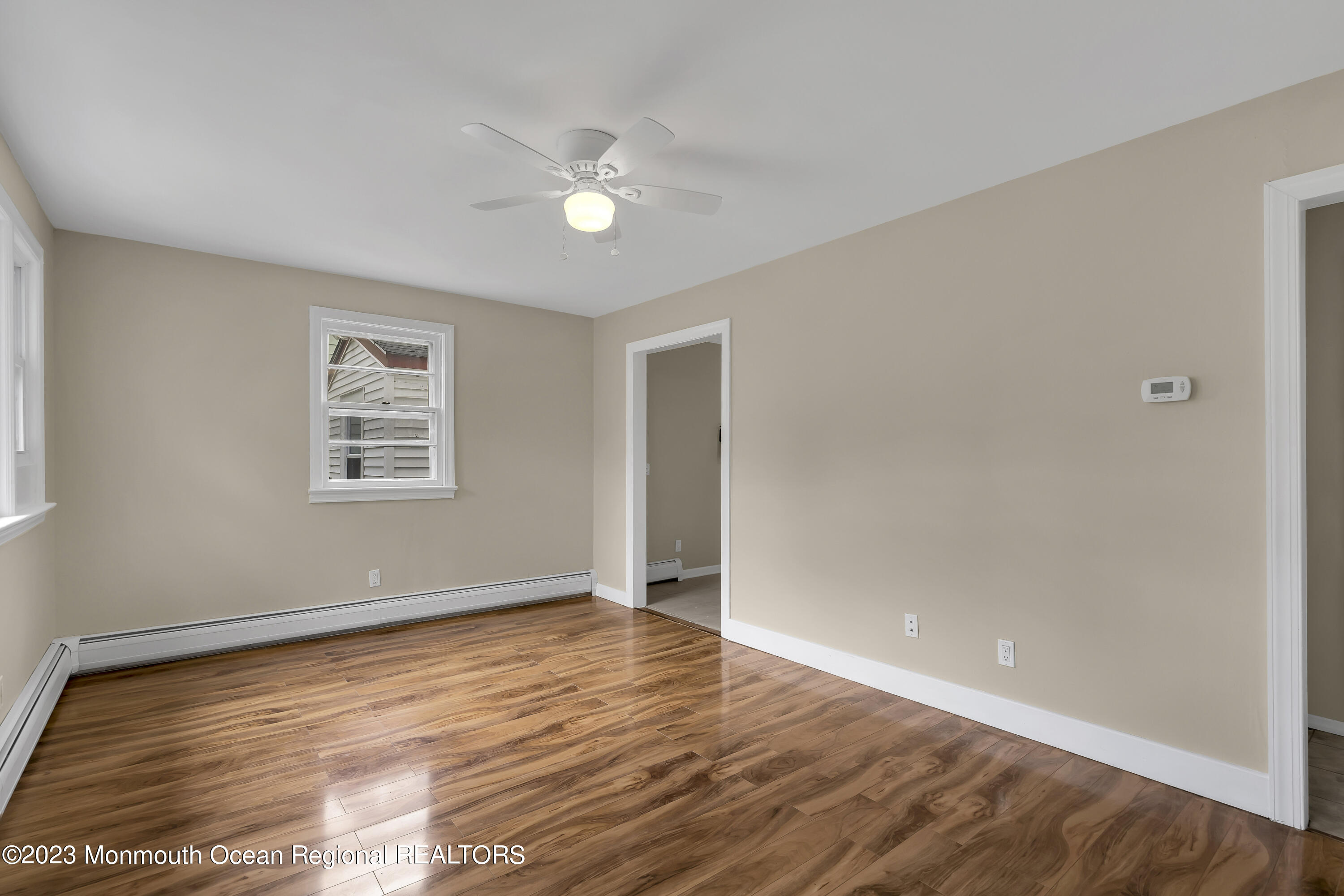 18 Maple Place Keyport, NJ 07735 - Photo 4 of 25 008_ey201623