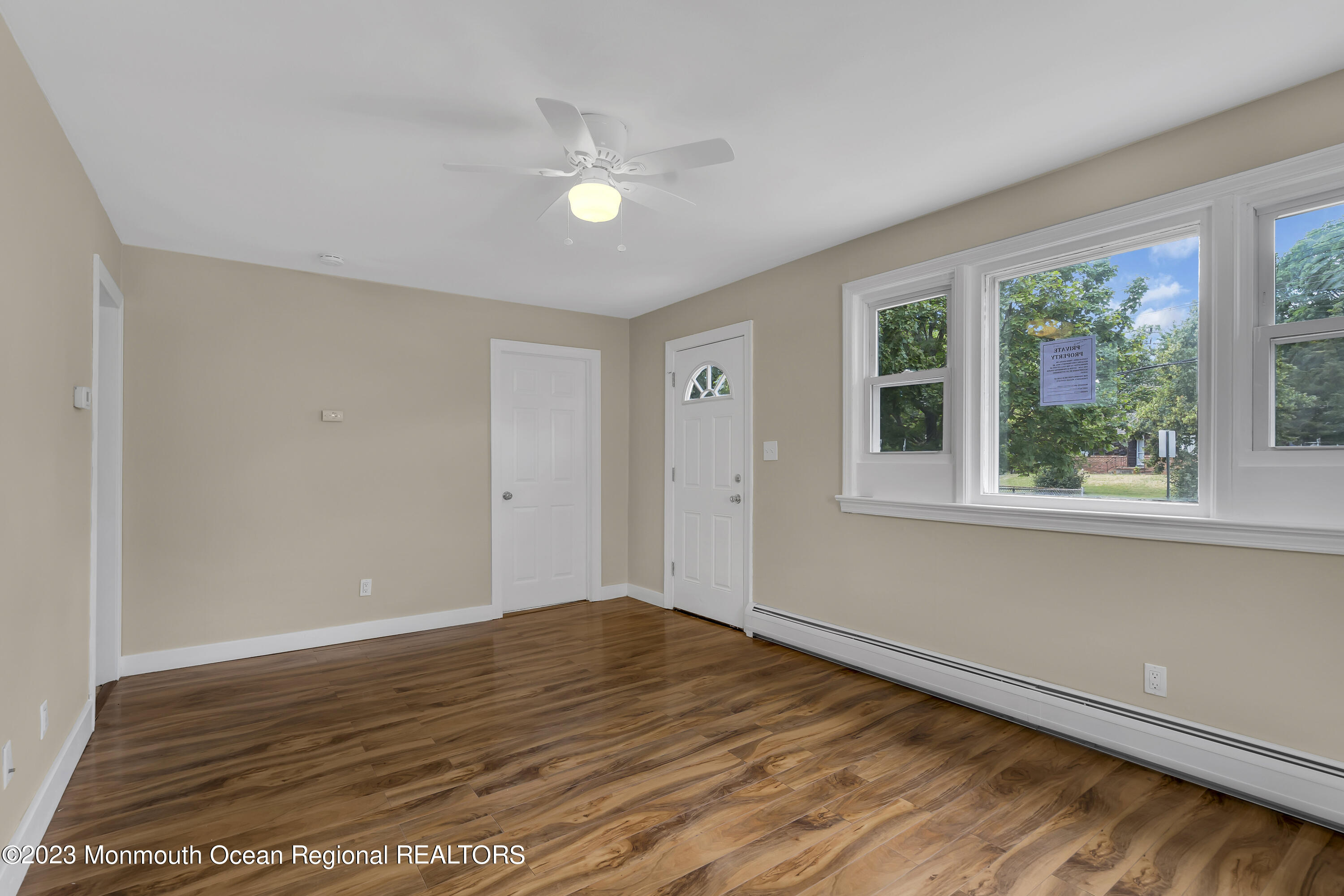 18 Maple Place Keyport, NJ 07735 - Photo 7 of 25 011_ey201638