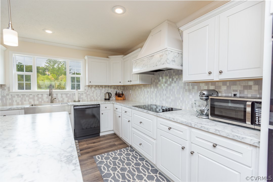 2392 Rehoboth Road Victoria, VA 23974 - Photo 6 of 37
