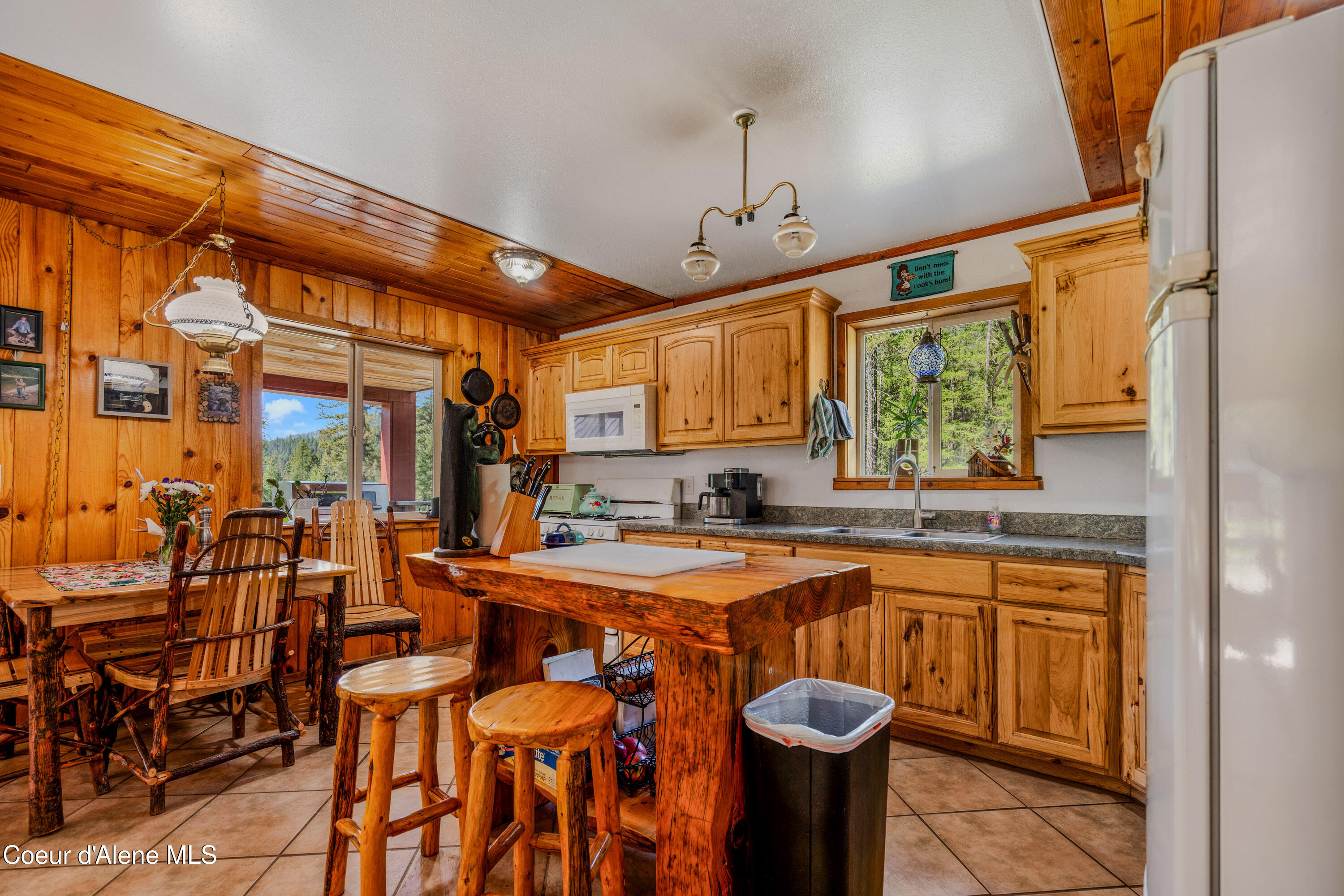 1202 Porkchop Road Moyie Springs, ID 83845 - Photo 18 of 50 Kitchen & Dining