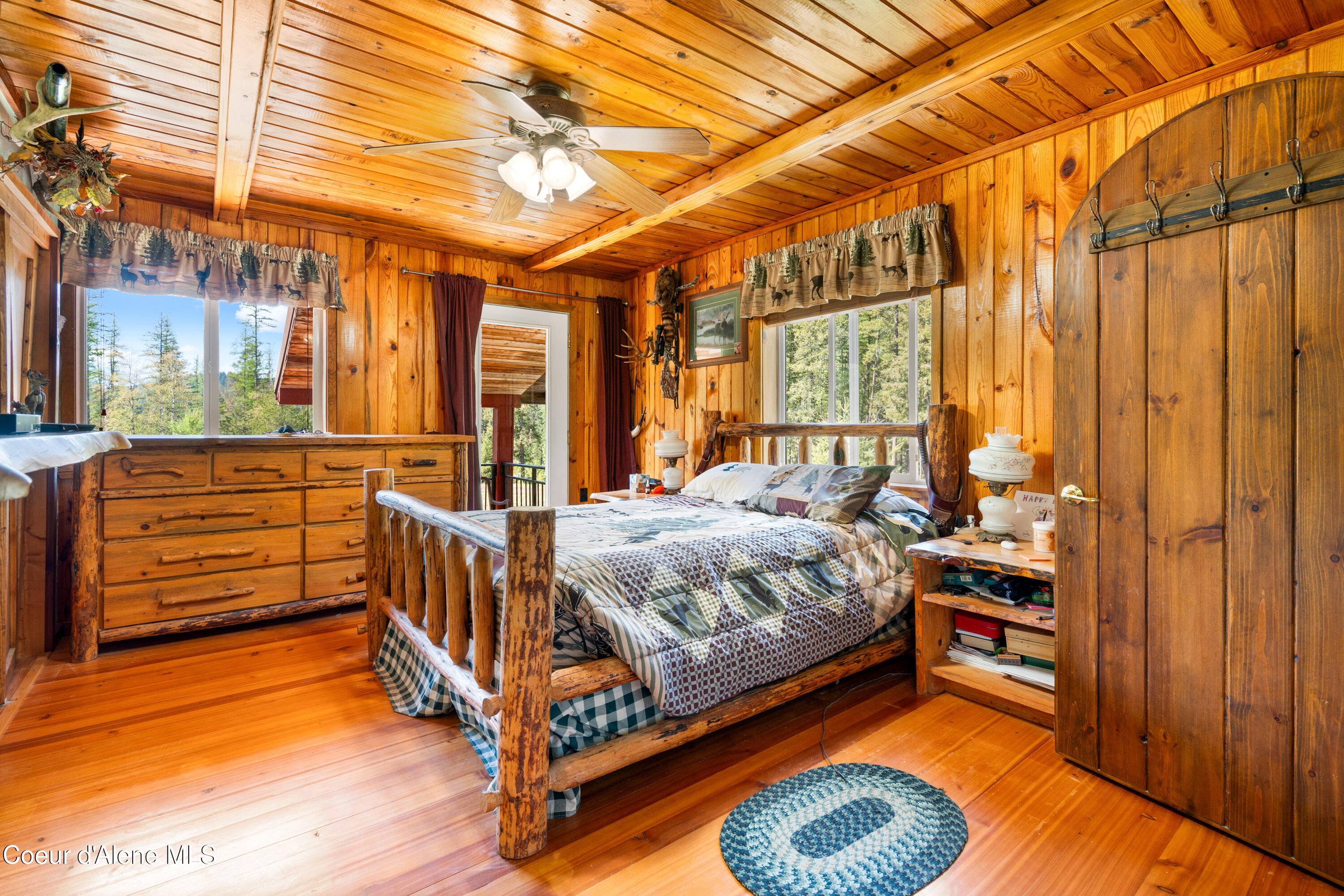 1202 Porkchop Road Moyie Springs, ID 83845 - Photo 25 of 50 Master Bedroom