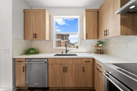 $849,000 | 647 Fahrenheit Drive, San Marcos, CA 92078
