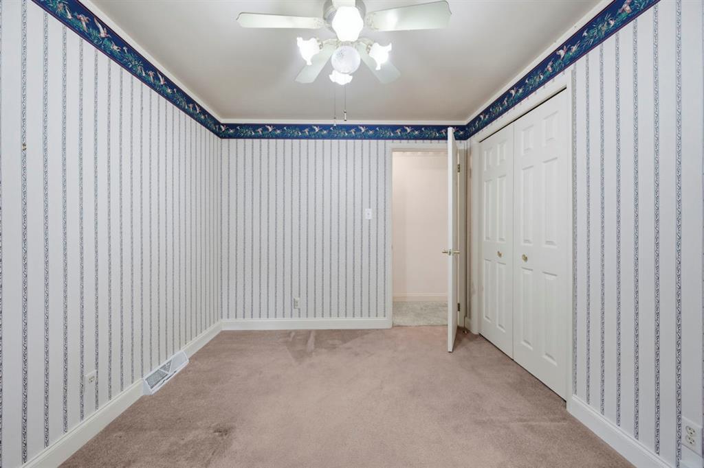 415 Overbrook Road Valencia, PA 16059 - Photo 20 of 44 Bedroom 3