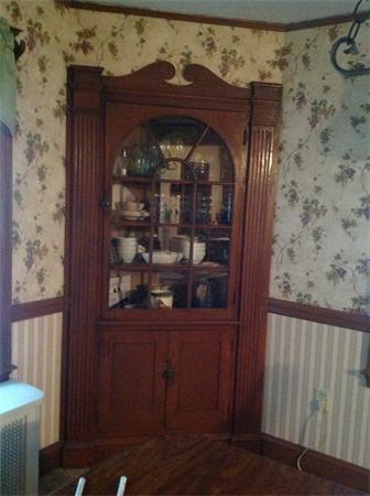 181 Elmlawn Road Braintree, MA 02184 - Photo 3 of 9 Gallery Image 3
