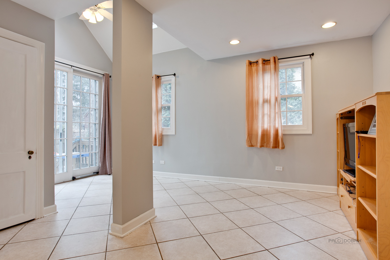 1126 Edgewood Road Lake Forest, IL 60045 - Photo 15 of 26