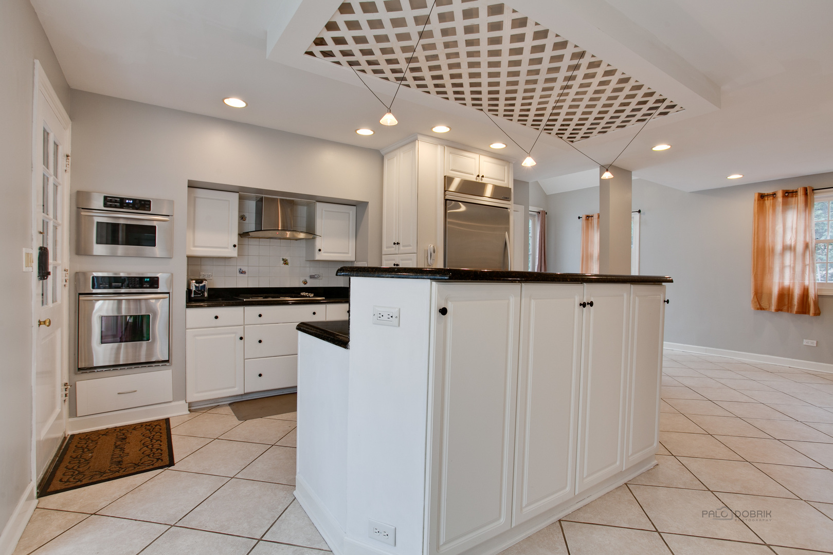 1126 Edgewood Road Lake Forest, IL 60045 - Photo 8 of 26
