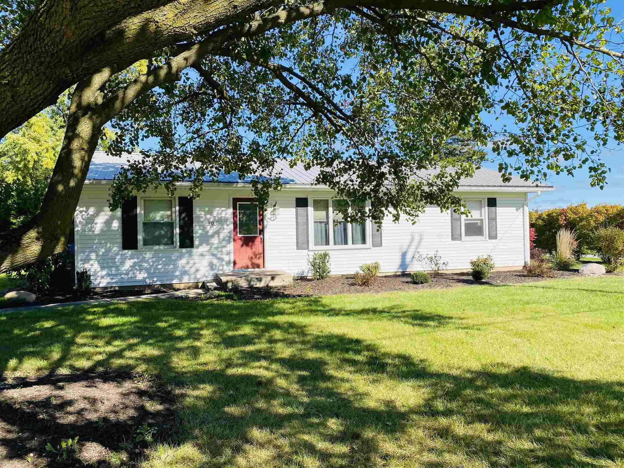 305 East Dustman Road Bluffton, IN 46714 - Photo 1 of 17 Gallery Image 1