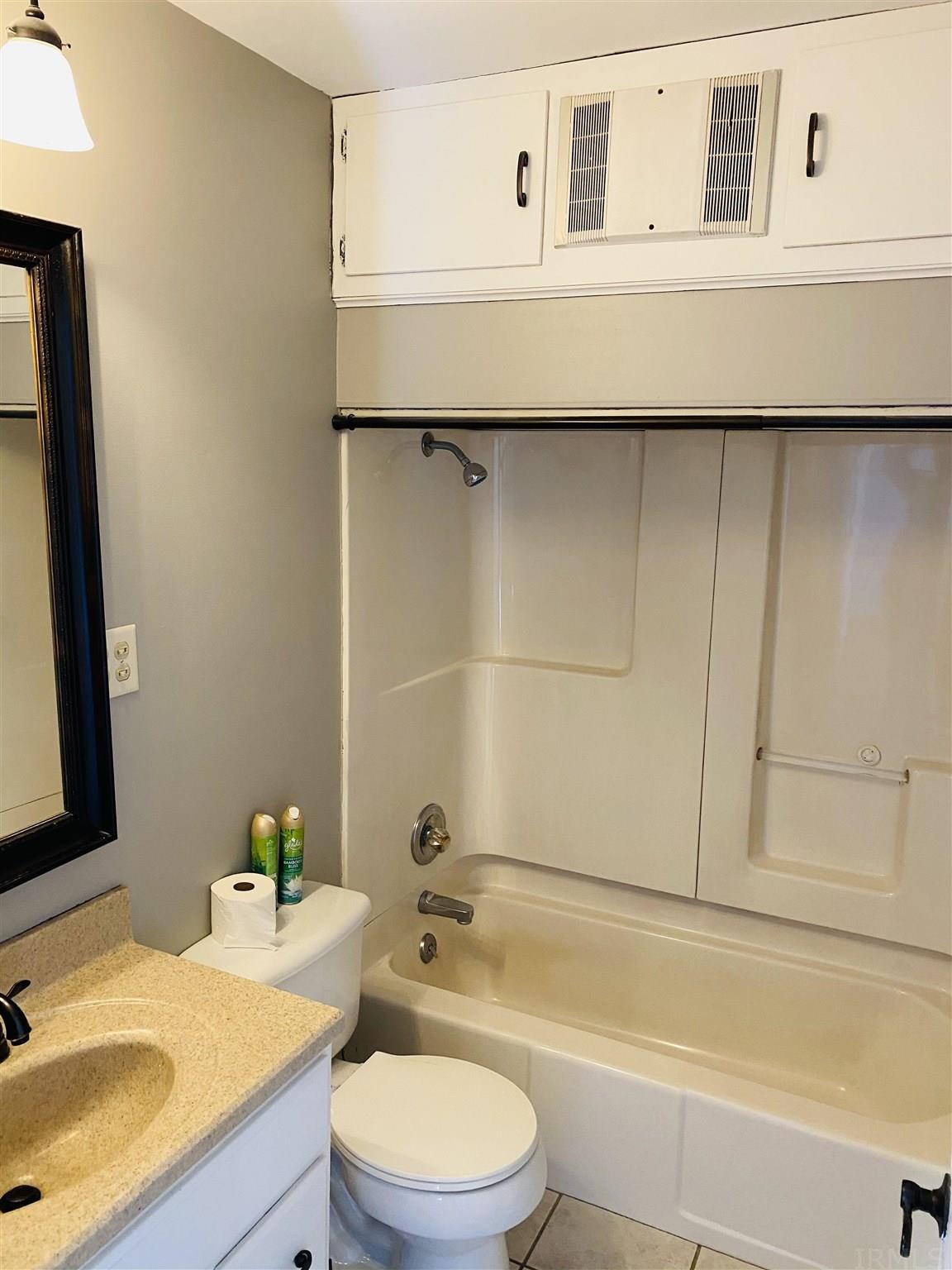 305 East Dustman Road Bluffton, IN 46714 - Photo 11 of 17 Gallery Image 11