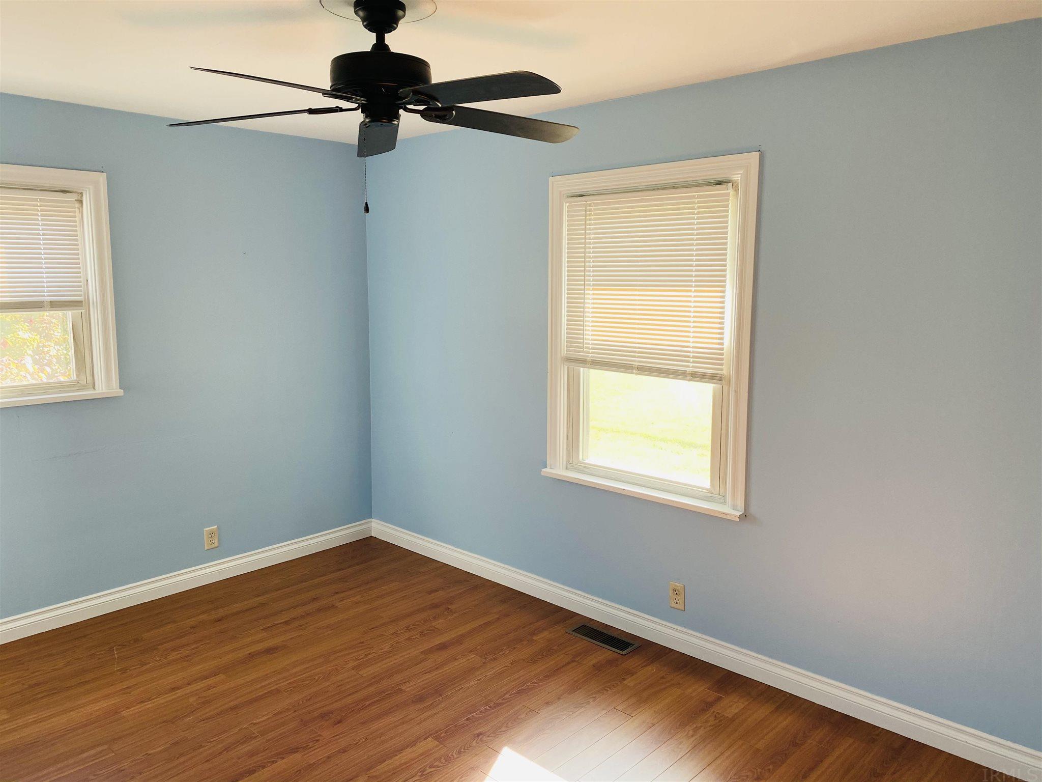 305 East Dustman Road Bluffton, IN 46714 - Photo 9 of 17 Gallery Image 9