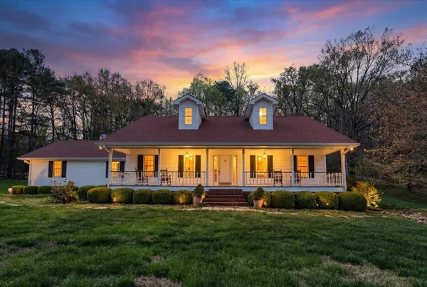 $499,000 | 369 Sweetens Cove Road, South Pittsburg, TN 37380