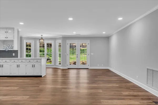 $499,000 | 369 Sweetens Cove Road, South Pittsburg, TN 37380