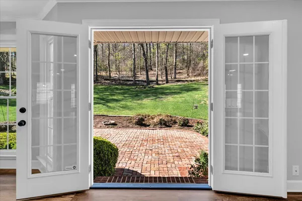 $499,000 | 369 Sweetens Cove Road, South Pittsburg, TN 37380