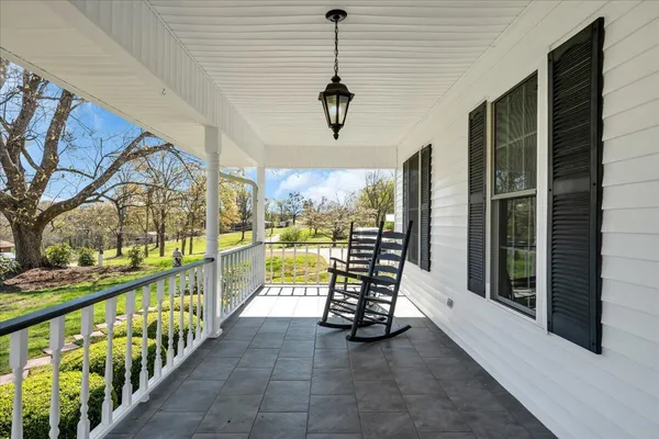 $499,000 | 369 Sweetens Cove Road, South Pittsburg, TN 37380