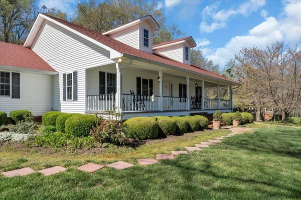 $499,000 | 369 Sweetens Cove Road, South Pittsburg, TN 37380