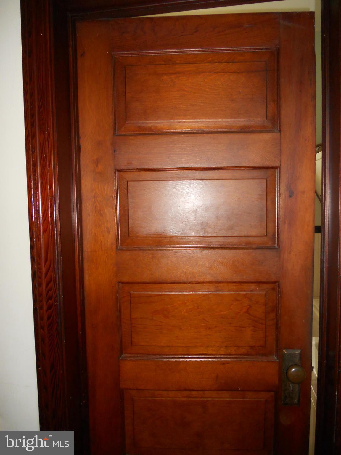2600 Briggs Chaney Road Silver Spring, MD 20905 - Photo 9 of 20 a close view of closet