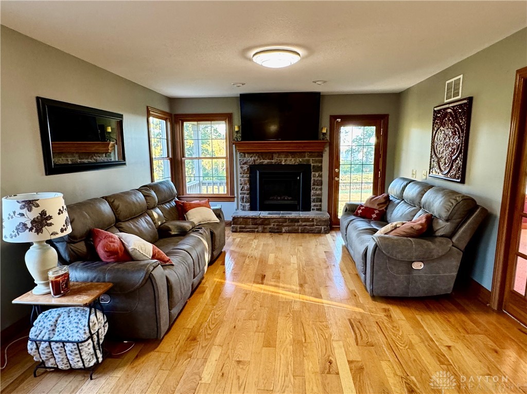 6421 Moorefield Road Springfield, OH 45502 - Photo 24 of 62